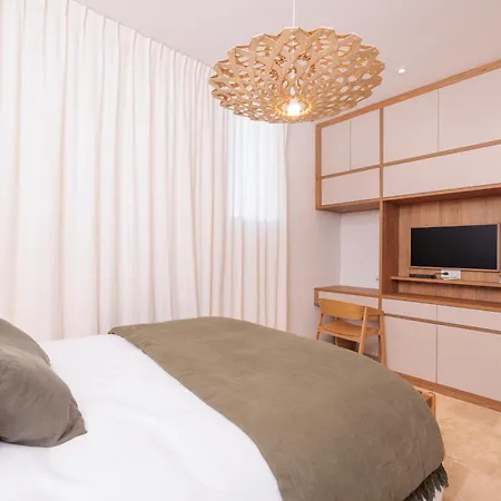 Les Peupliers Avec Piscine Privee Et Sauna 빌라 로양