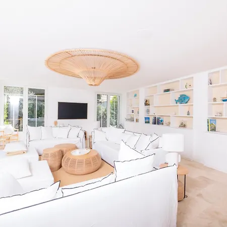 Les Peupliers Avec Piscine Privée Et Sauna Villa *