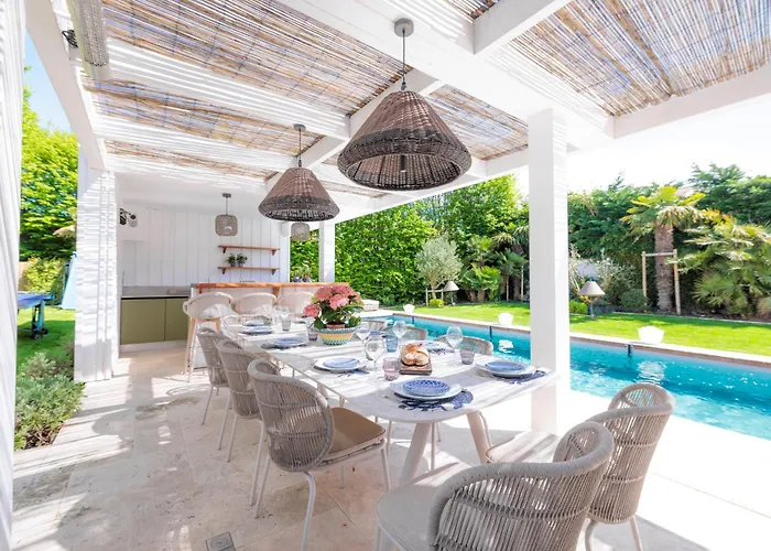 Les Peupliers Avec Piscine Privee Et Sauna 로양