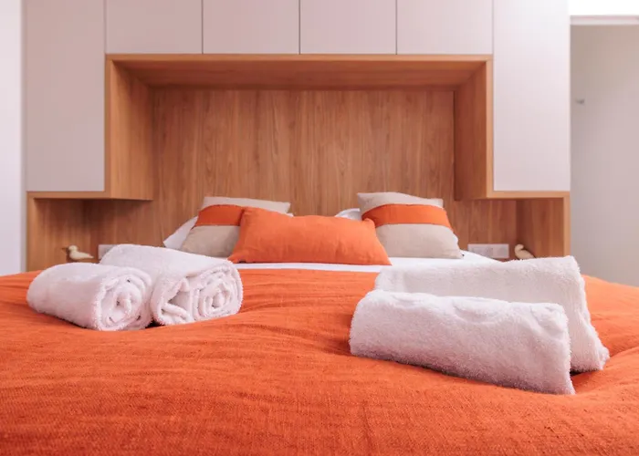 Les Peupliers Avec Piscine Privee Et Sauna 로양