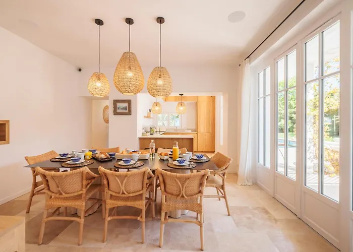 Les Peupliers Avec Piscine Privee Et Sauna 빌라 로양